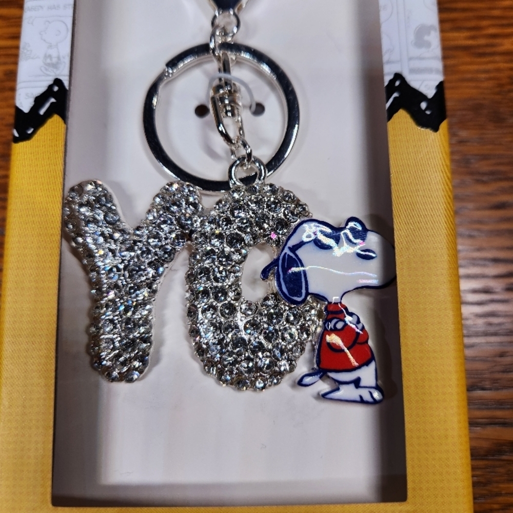 Peanuts Snoopy 'YO' Rhinestone Bag Charm - Silver - Picture 5 of 5